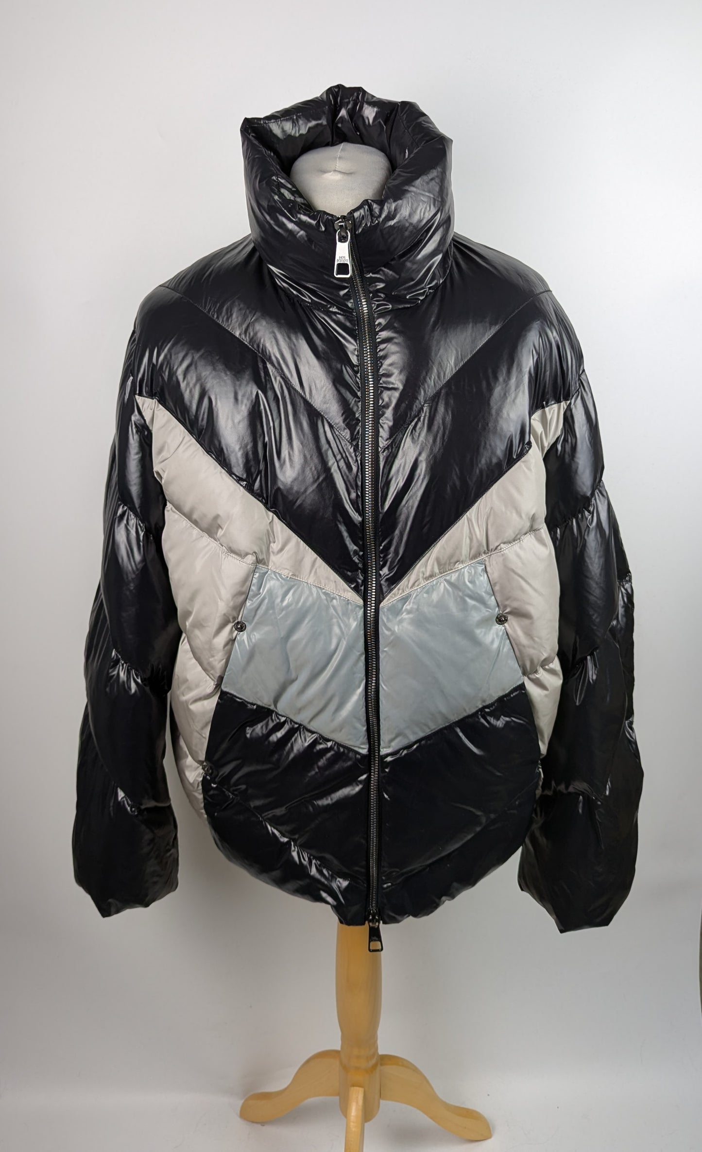 Neil Barrett Mixed Nylons Modernist Padded Puffer Jacket - Black / Silver