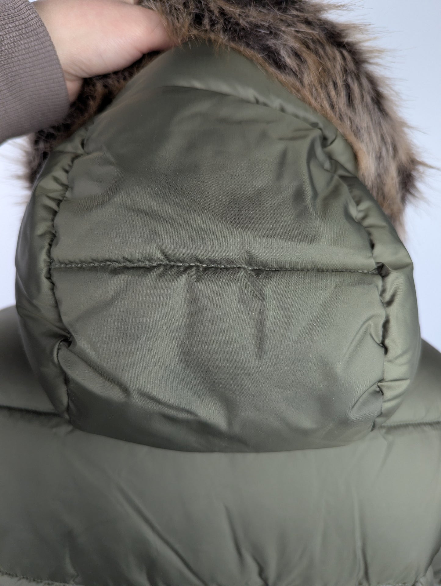 Barbour Women's Midhurst Quilted Faux Fur Hood Short Puffer Jacket - Green