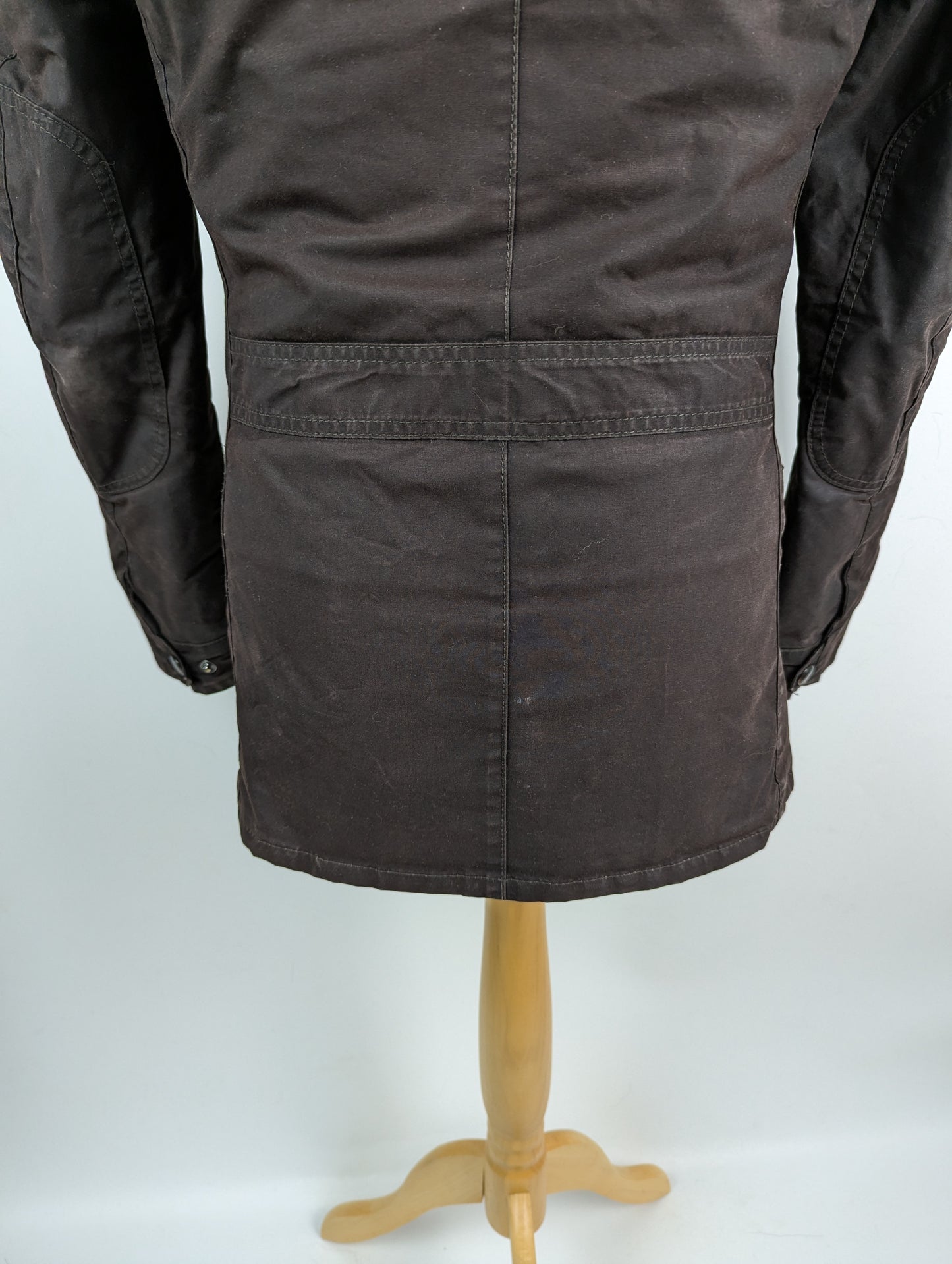 Barbour Men's Corbridge Water Resistant Waxed Tailored Fit Wax Jacket - Rustic (Brown)