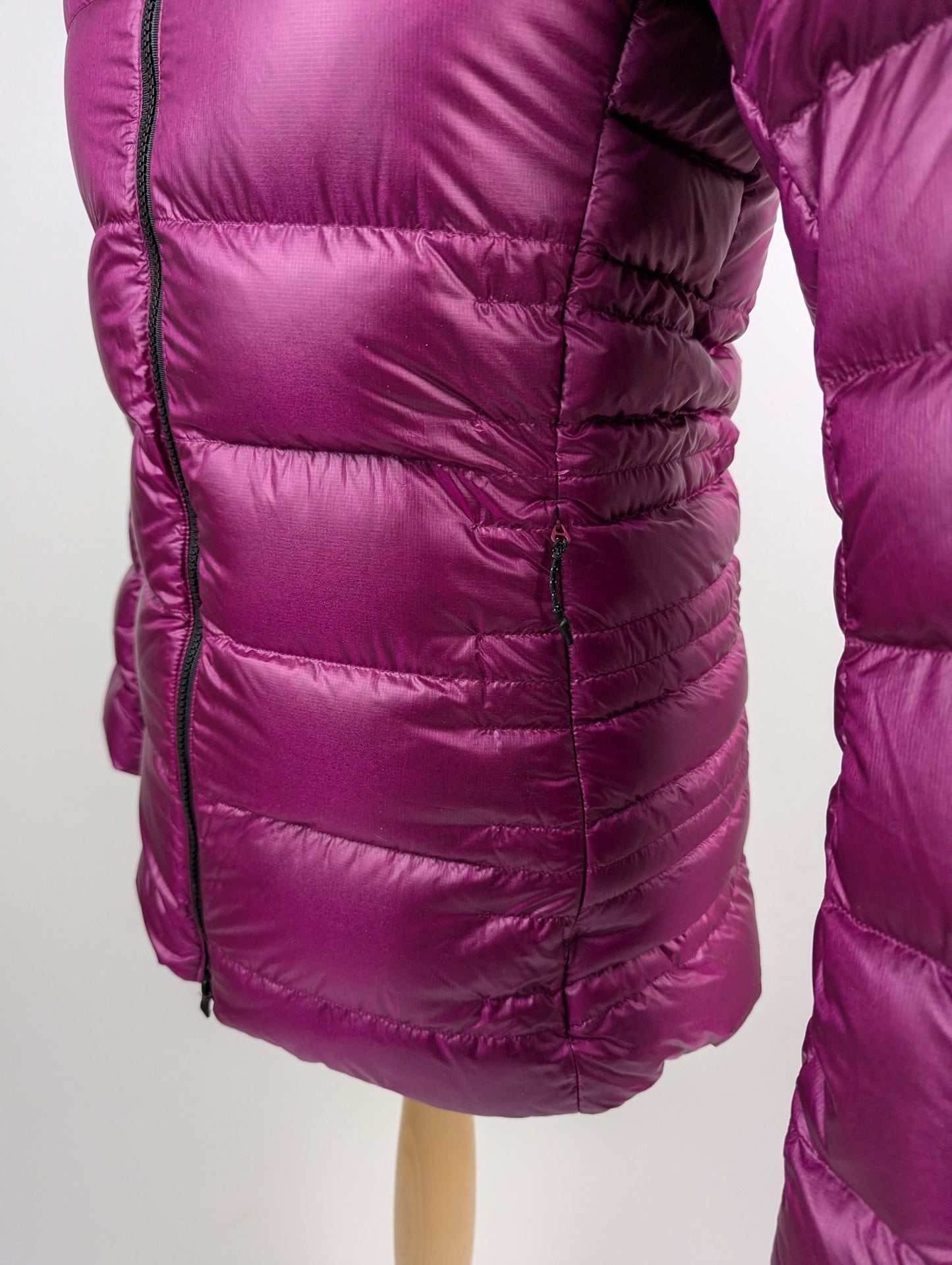 Adidas Terrex Techrock Belay Down Hooded Parka - Purple (Power Berry)