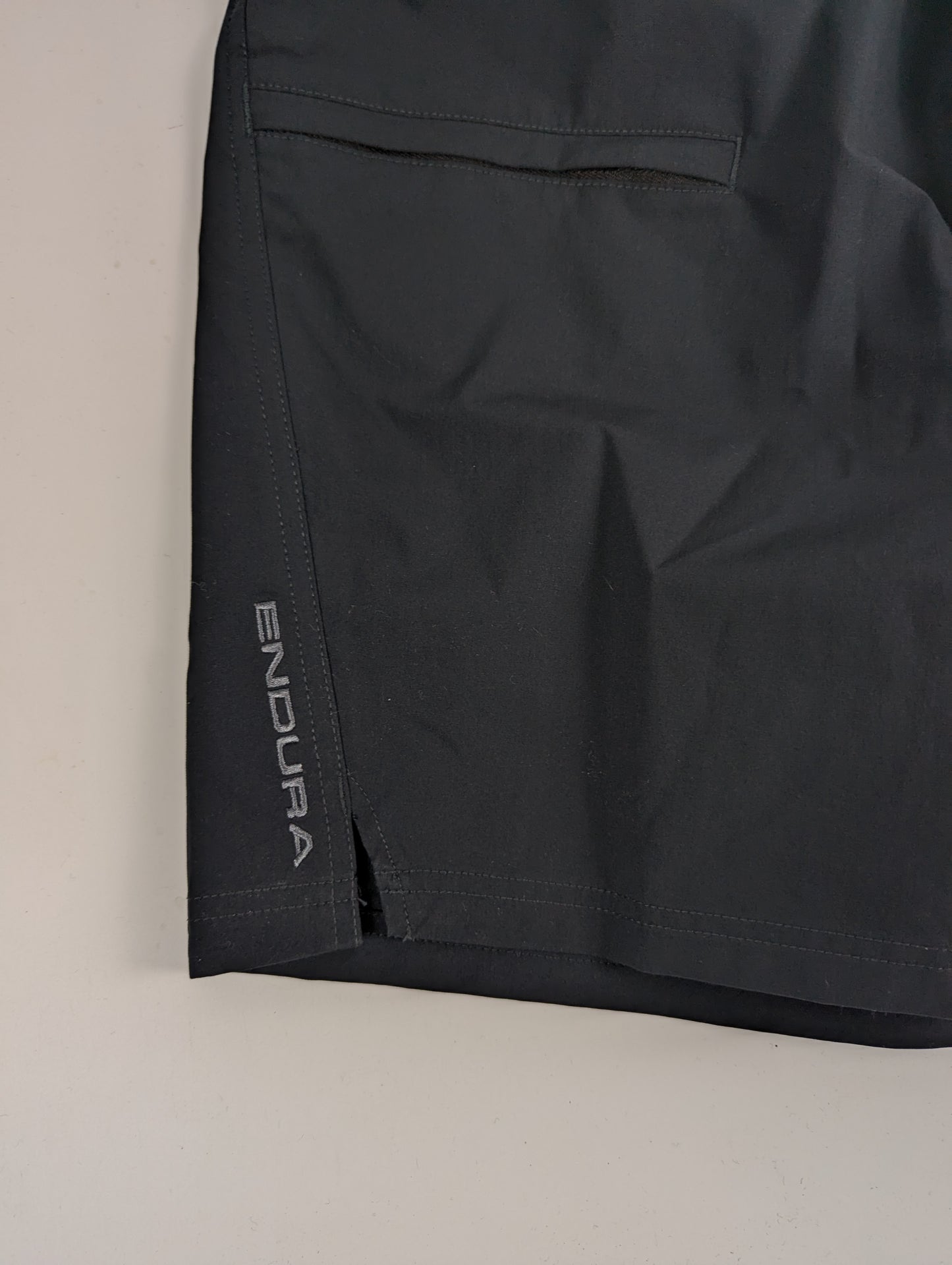 Endura Mens Loop Baggy Short (With Liner) - Black