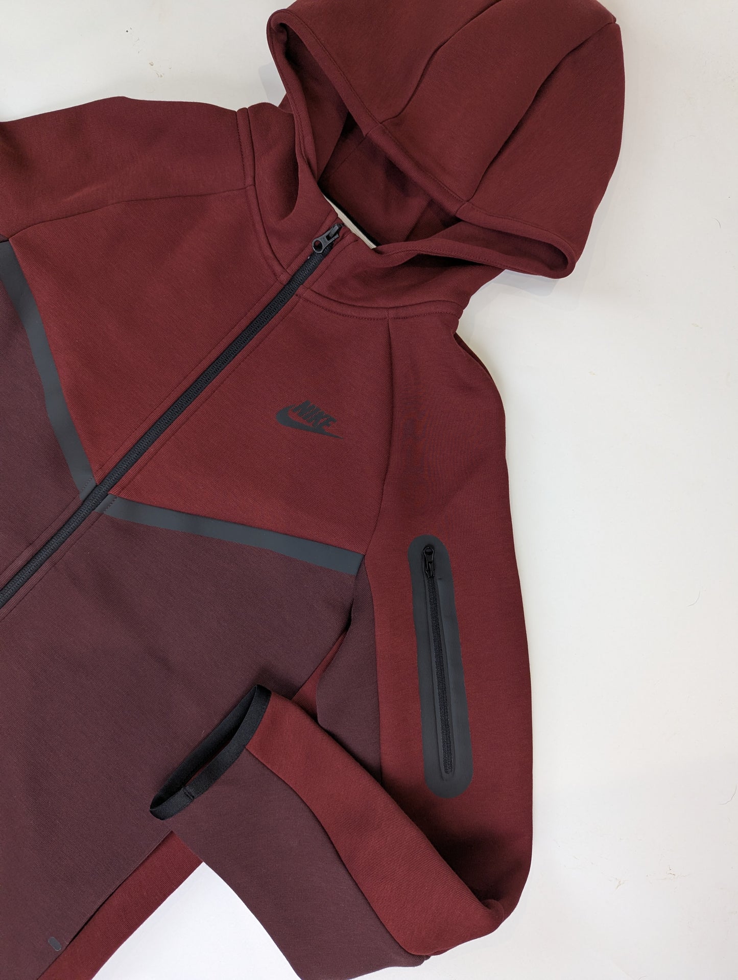 Nike Sportswear Tech Fleece Full-Zip Hoodie Juniors -Burgundy