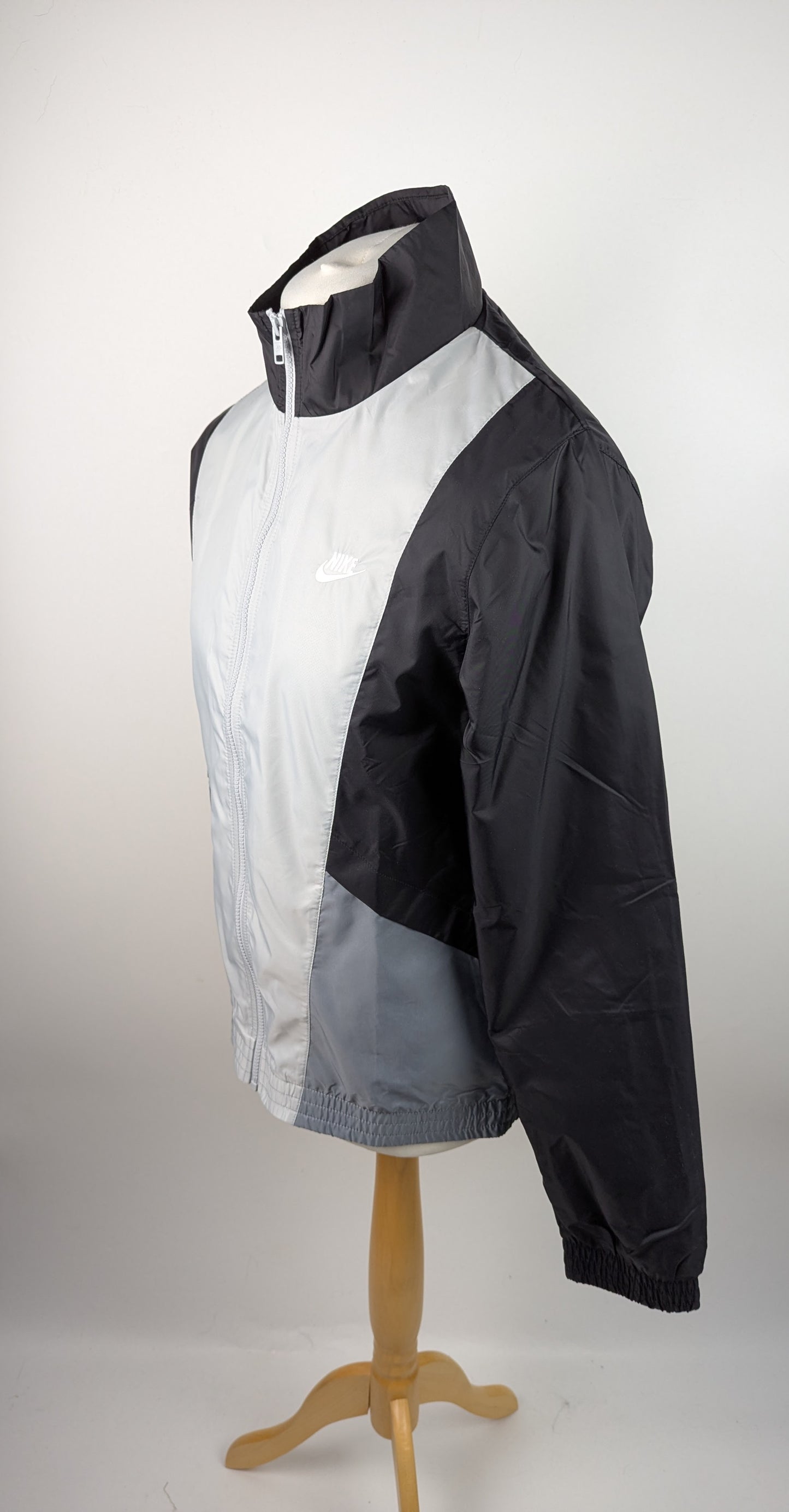 Nike Club Woven Tracksuit Jacket - Black / Grey