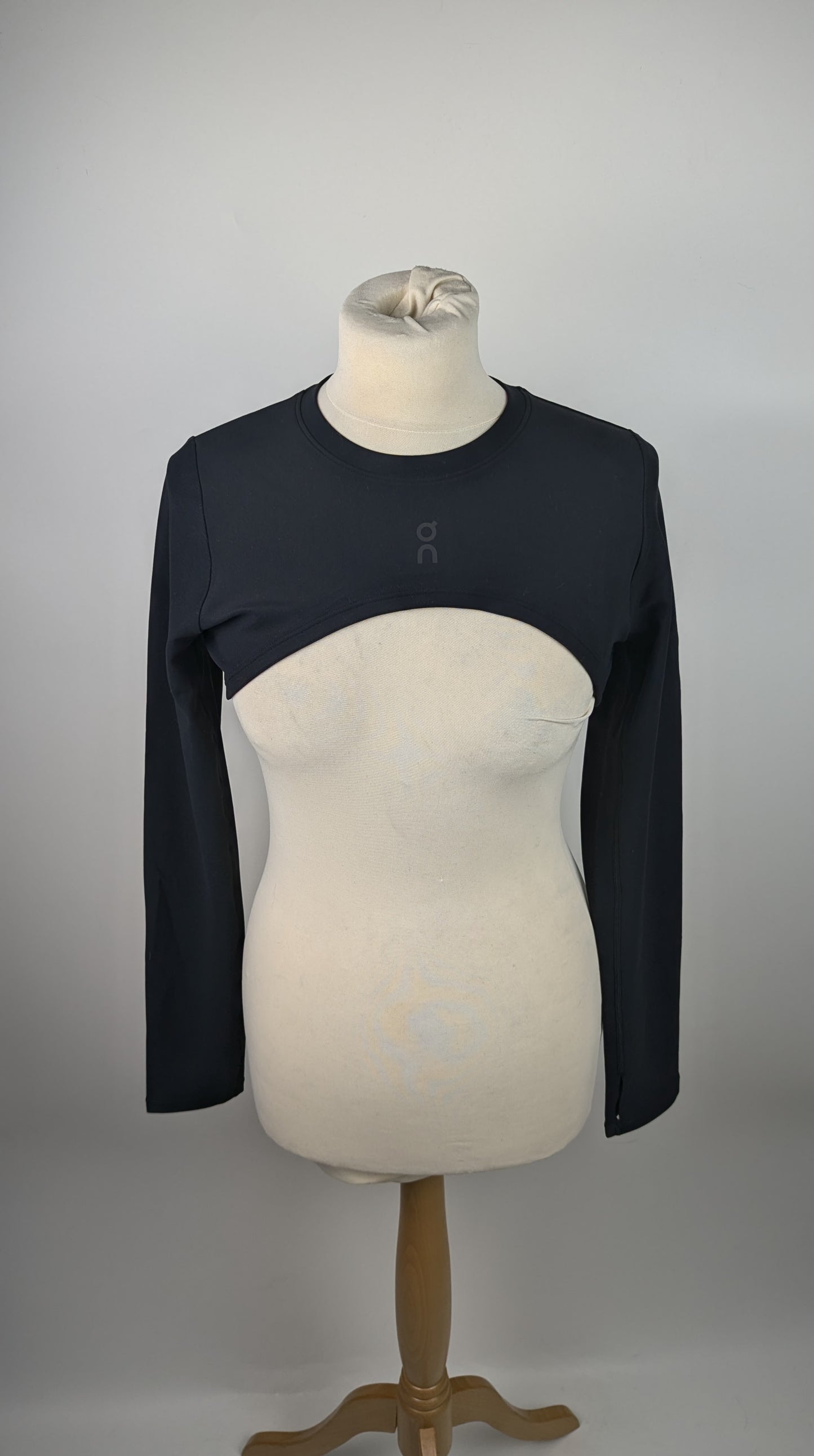 ON Women's Studio Bolero Long-Sleeve Performance Gym Top - Black