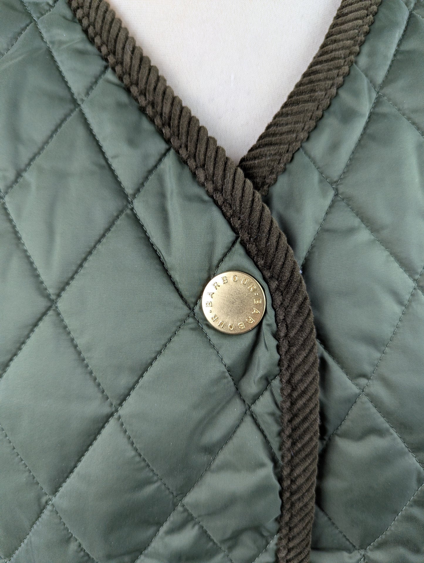 Barbour Women's Enid Diamond Quilted Sleeveless Gilet - Green