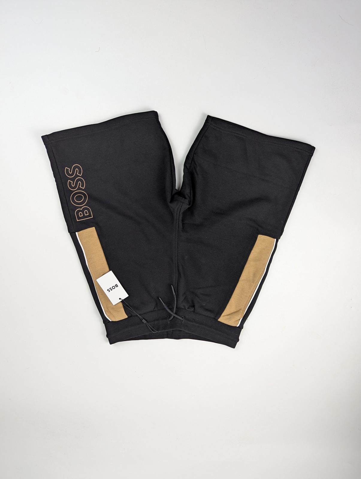 Boss Boys logo sweat shorts - Black / Tan
