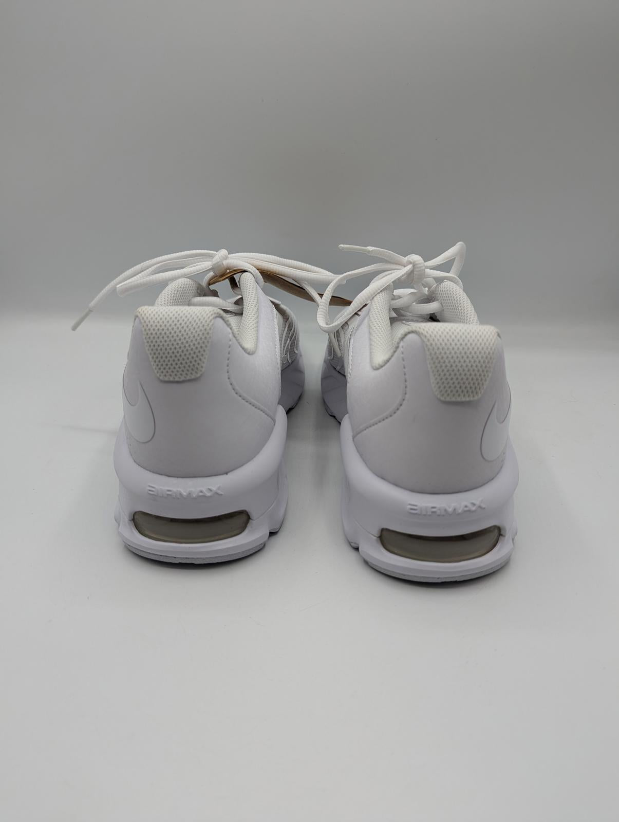 Nike Air Max Fire Sneakers Mens trainers - White