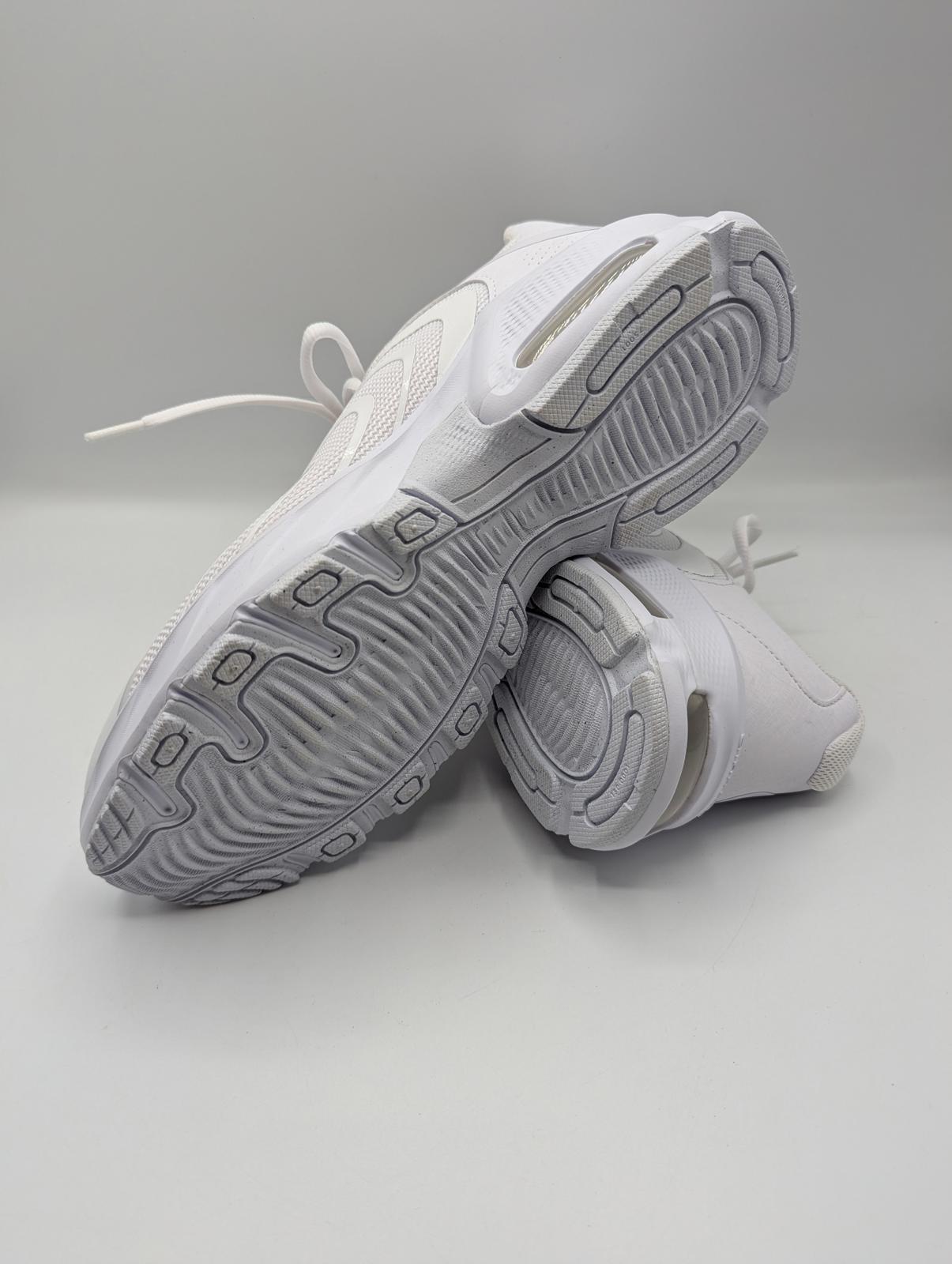 Nike Air Max Fire Sneakers Mens trainers - White