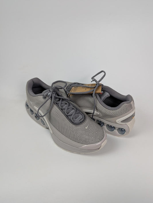 Nike Air Max Dn Sneakers Mens - Grey