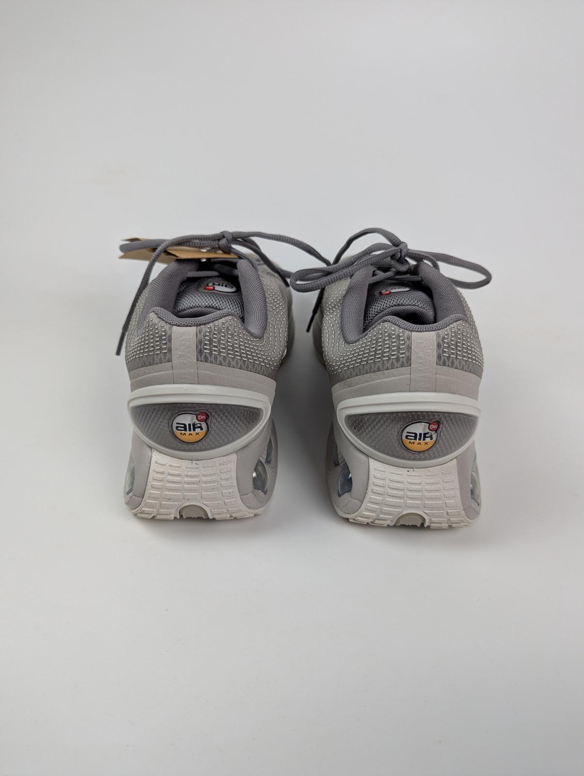 Nike Air Max Dn Sneakers Mens - Grey