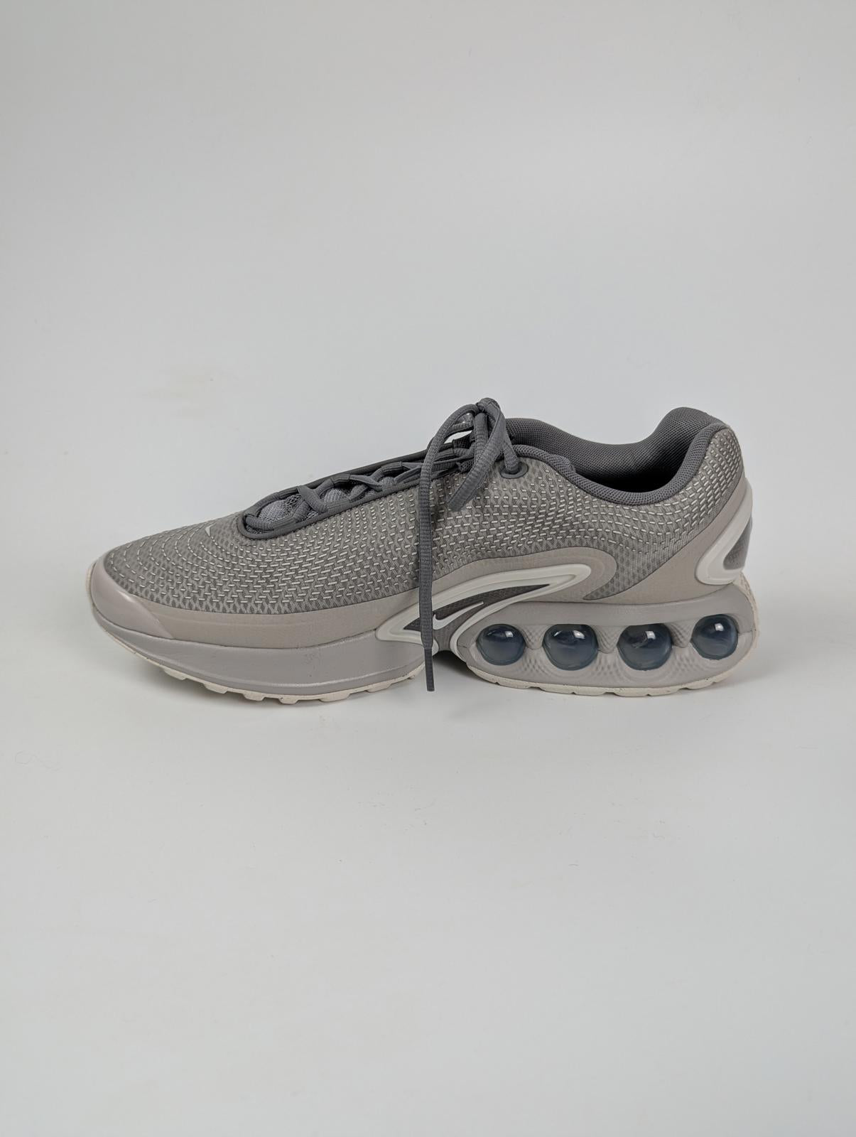 Nike Air Max Dn Sneakers Mens - Grey