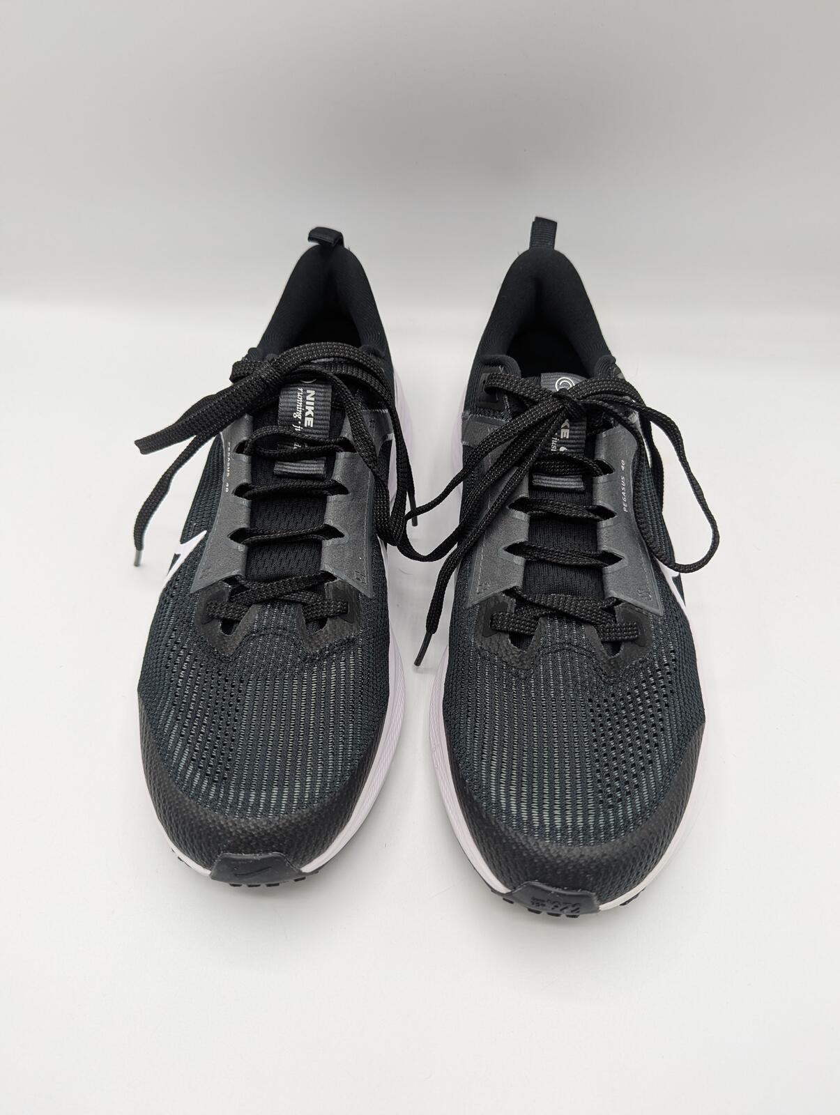 Nike Pegasus 40 Neutral running shoe Kids / women's - Black