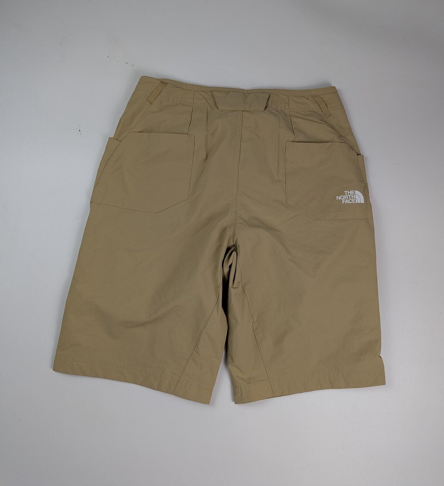 The North Face Women's Exploration Cargo Shorts - Khaki Stone