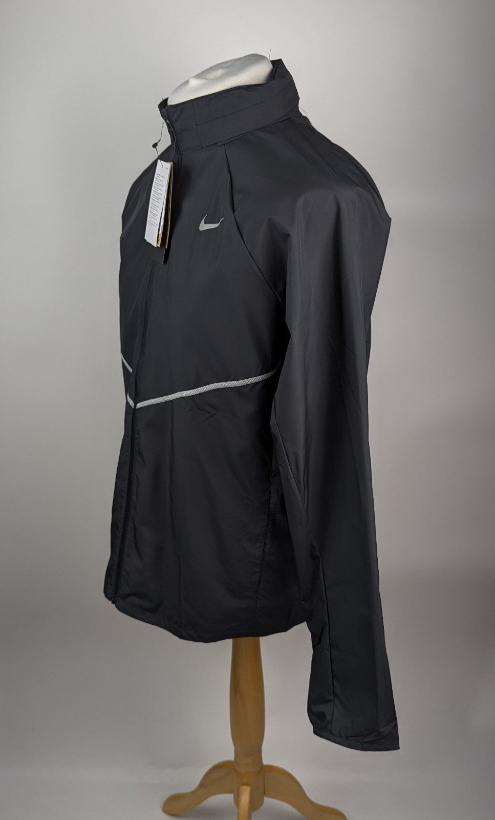 Nike Miler Repel UV Hooded Men's Running Jacket - Black