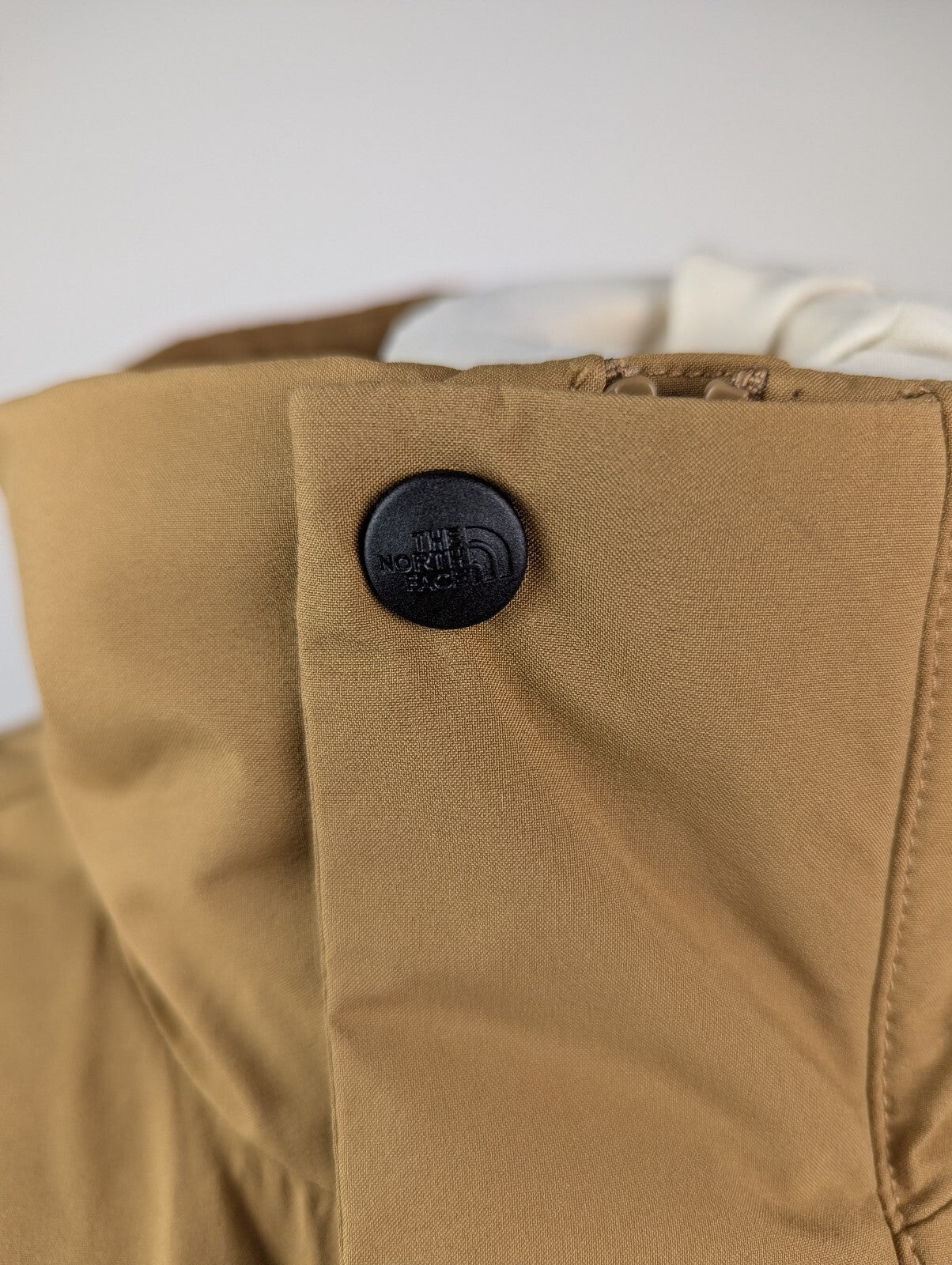 The North Face Womens convertible jacket to gilet -  Utility Brown