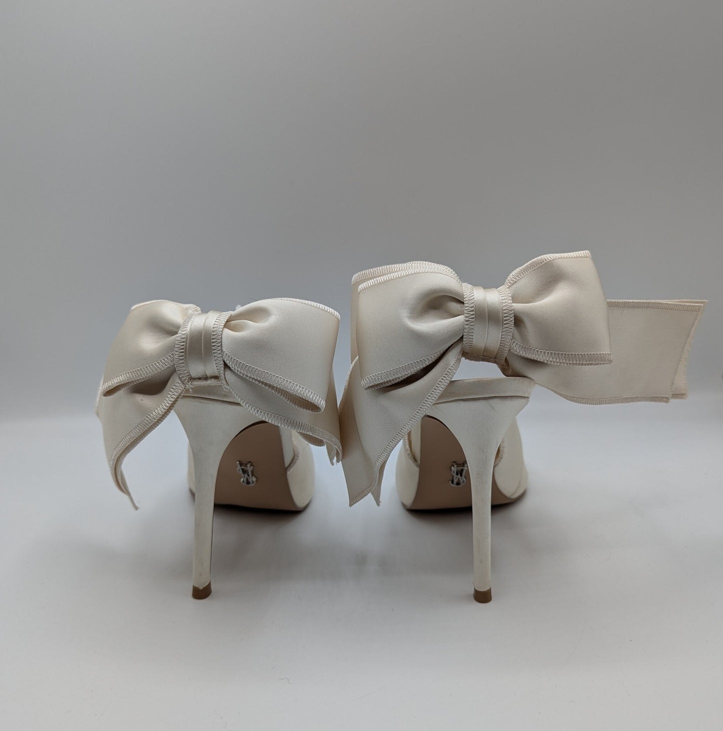 Steve Madden Women's Stiletto Court Heels - Ivory Satin