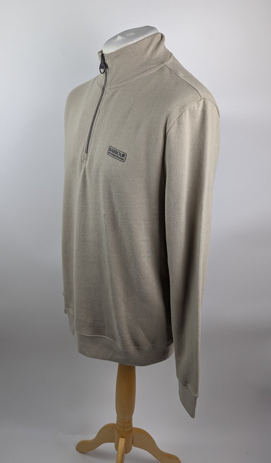 Barbour International Men's Essential Half Zip Sweatshirt - Concrete beige