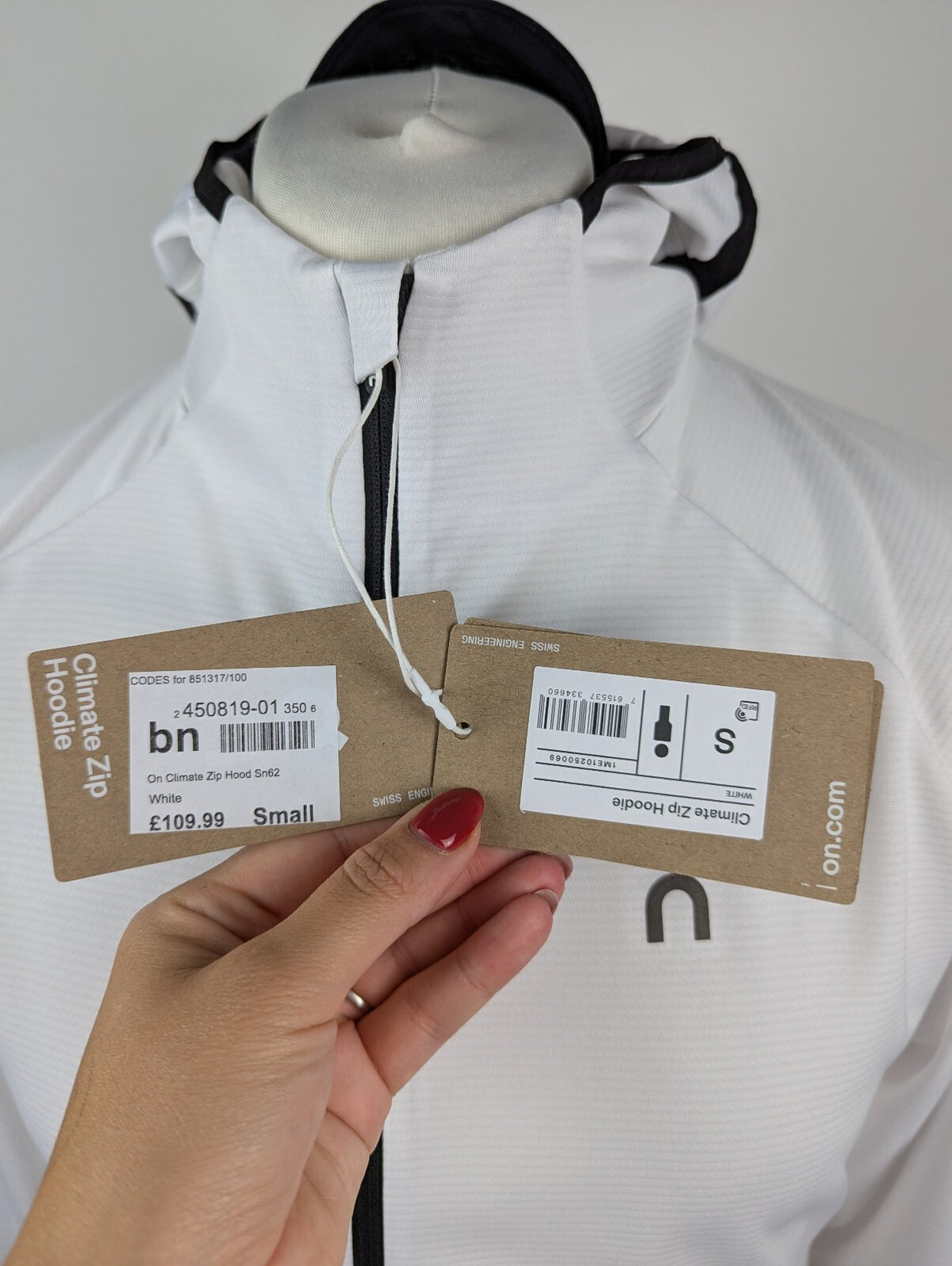 On Men's Climate Zipped Performance Hoodie - White