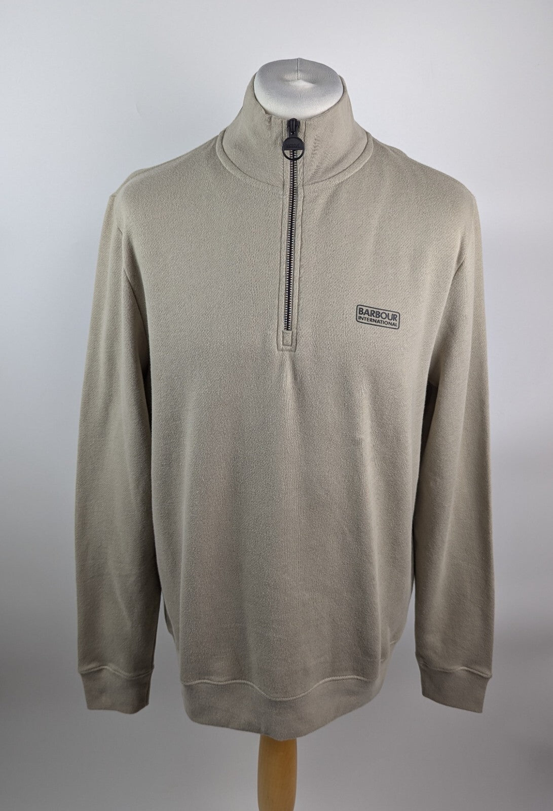 Barbour International Men's Essential Half Zip Sweatshirt - Concrete beige