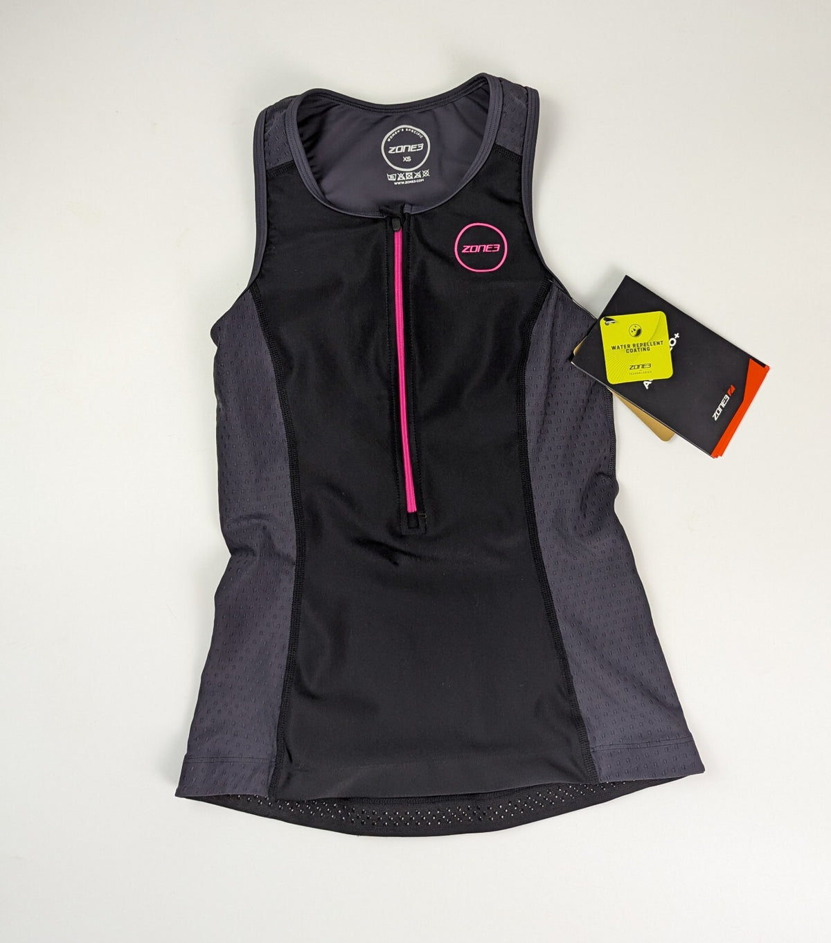 ZONE3 Aquaflo Plus Womens Tri Swim Top - Black/Pink