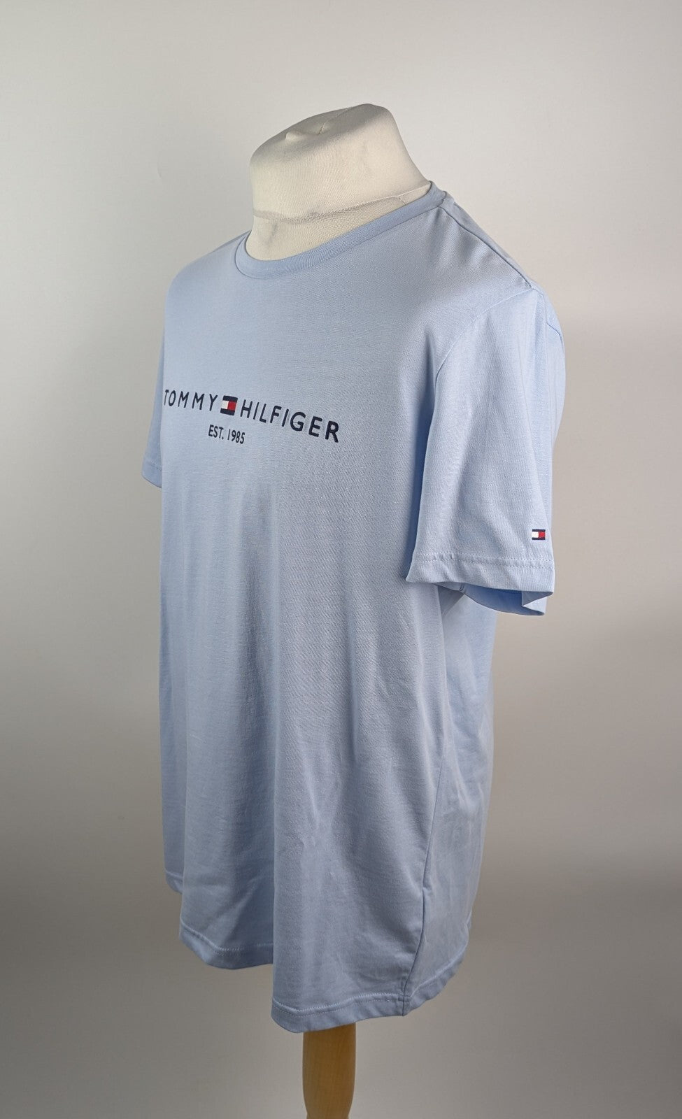 Tommy Hilfiger Logo Crew Neck T Shirt - Breezy Blue