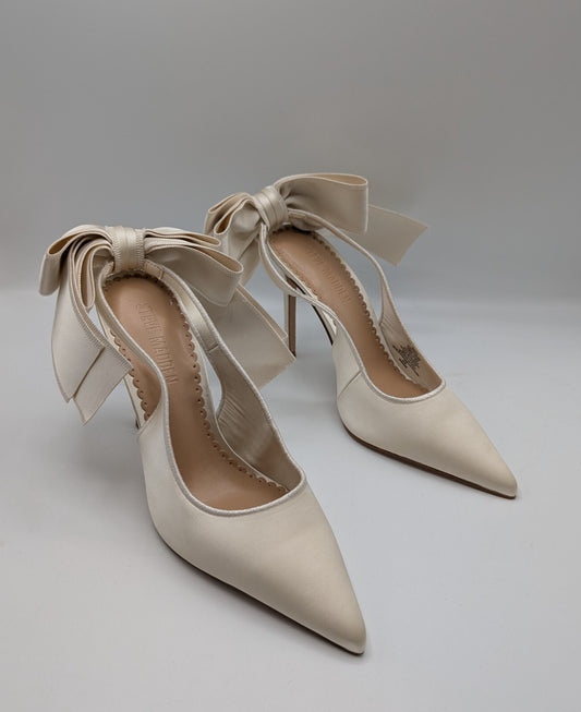 Steve Madden Women's Stiletto Court Heels - Ivory Satin