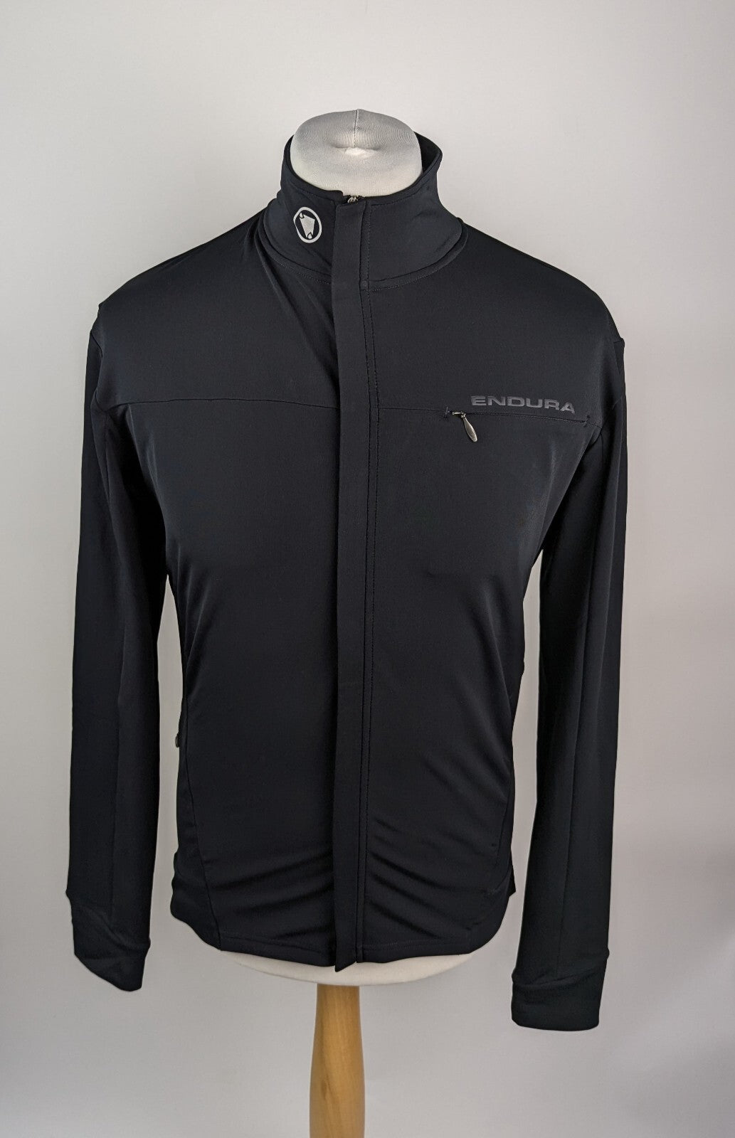 Endura Xtract Roubaix Softshell Jersey Full Zip - Black