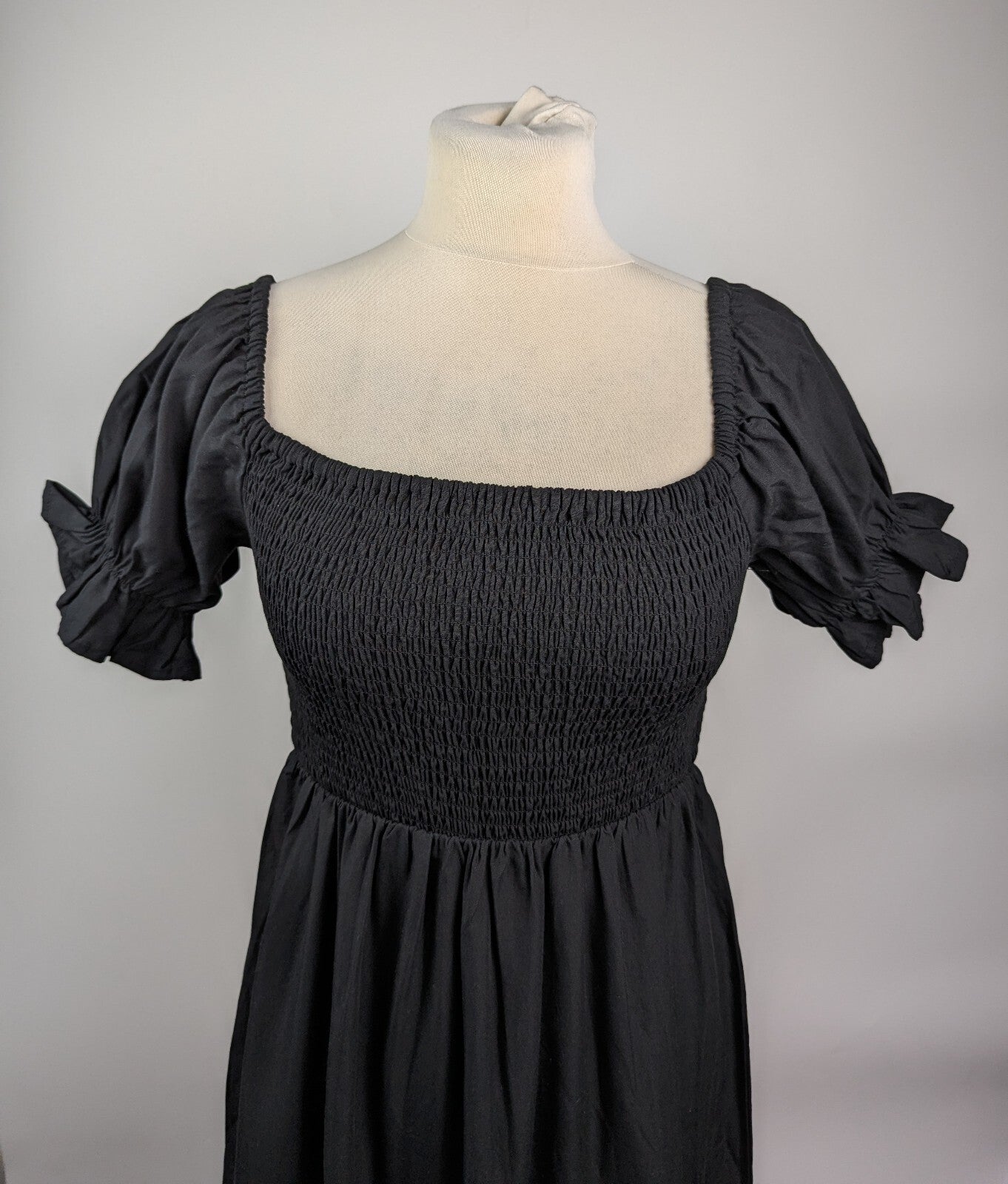 Forever new Womens Luna Shirred Bodice Midi Dress - Black