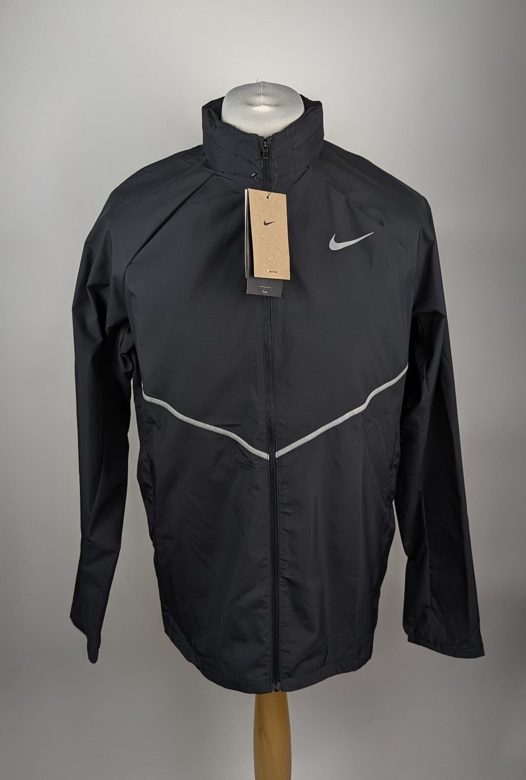 Nike Miler Repel UV Hooded Men's Running Jacket - Black
