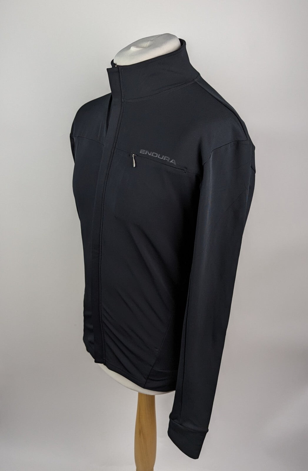 Endura Xtract Roubaix Softshell Jersey Full Zip - Black