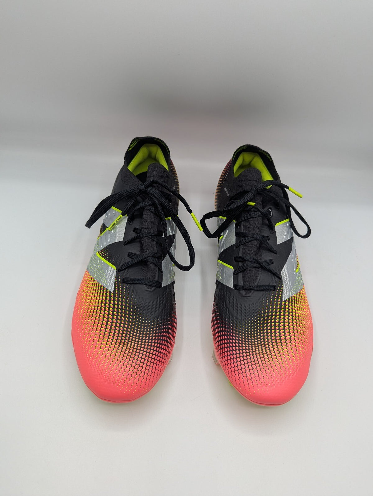 New Balance-Tekela Pro Low Laced FG v4+ Football boots - Black / pink