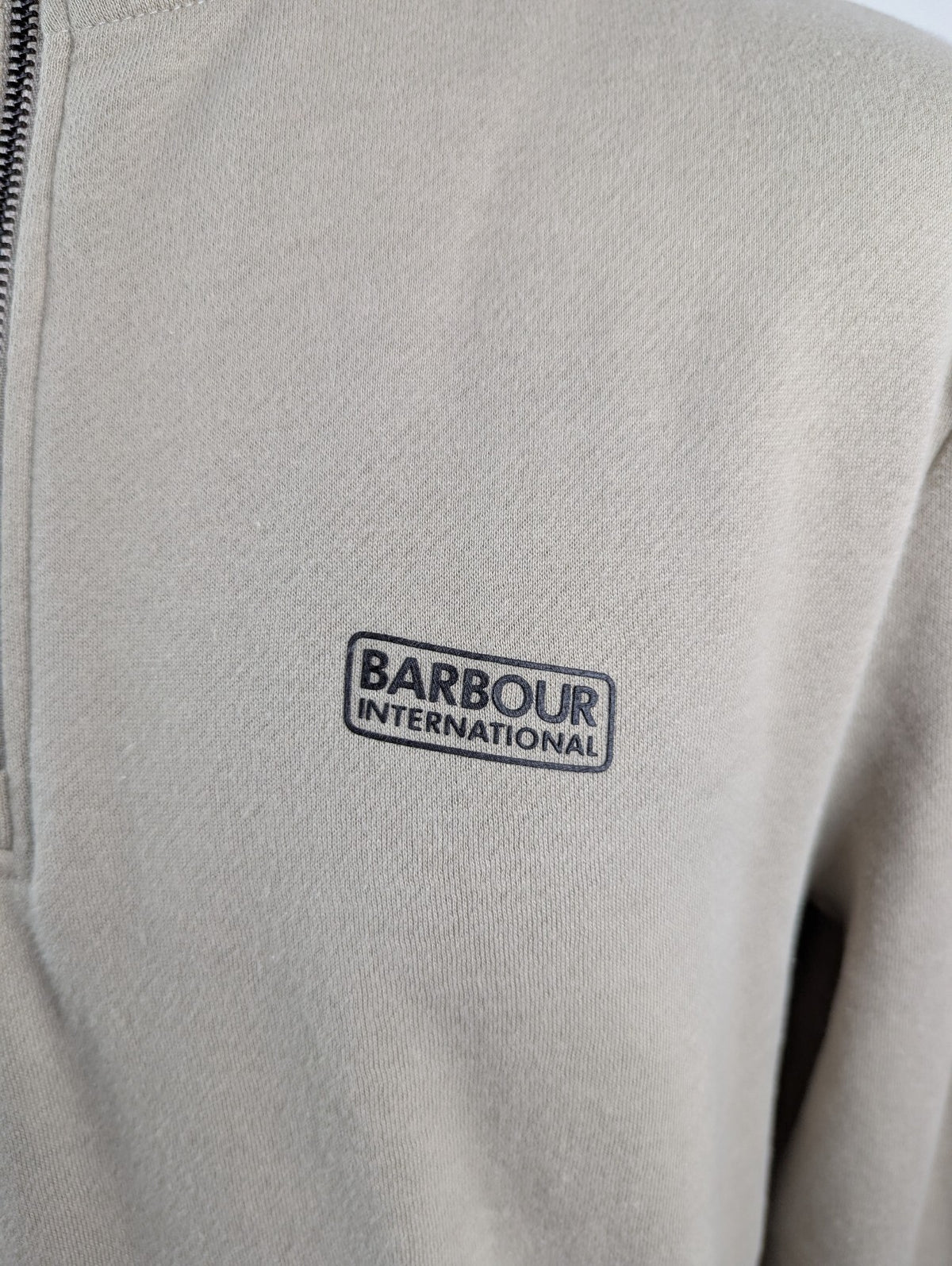 Barbour International Men's Essential Half Zip Sweatshirt - Concrete beige
