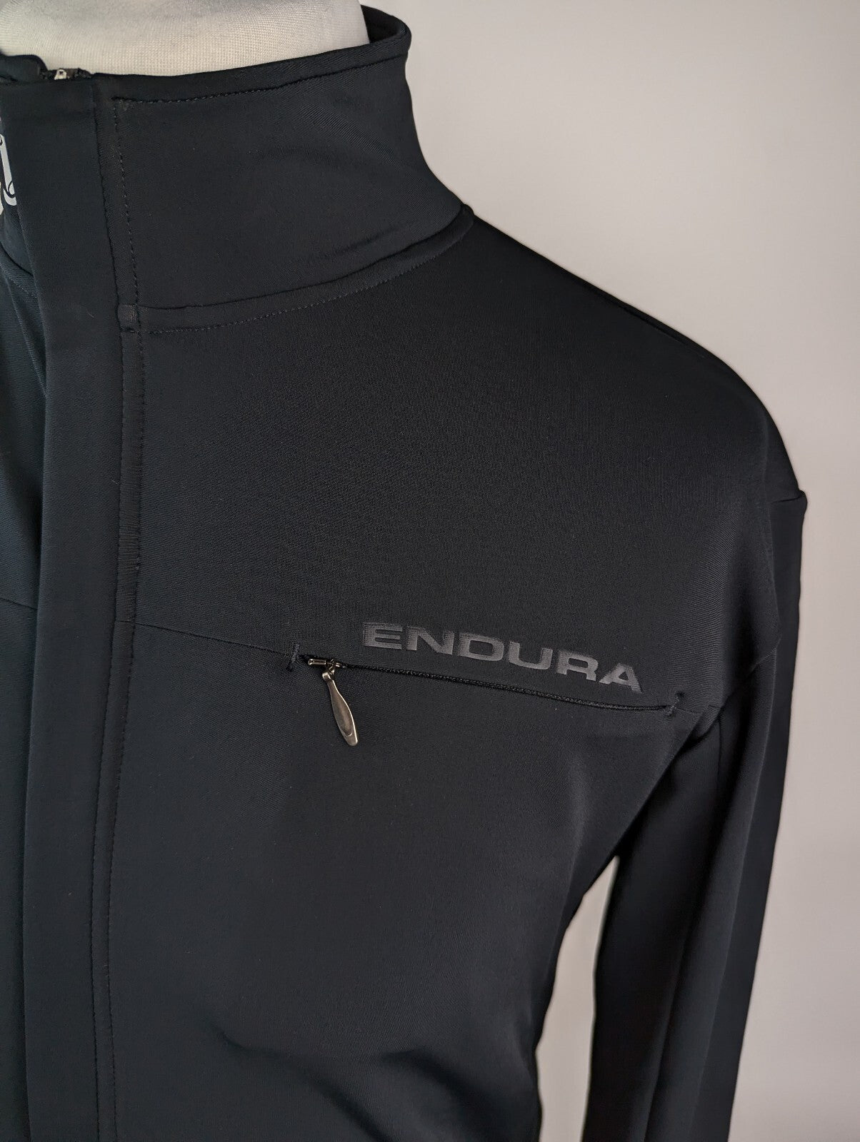 Endura Xtract Roubaix Softshell Jersey Full Zip - Black