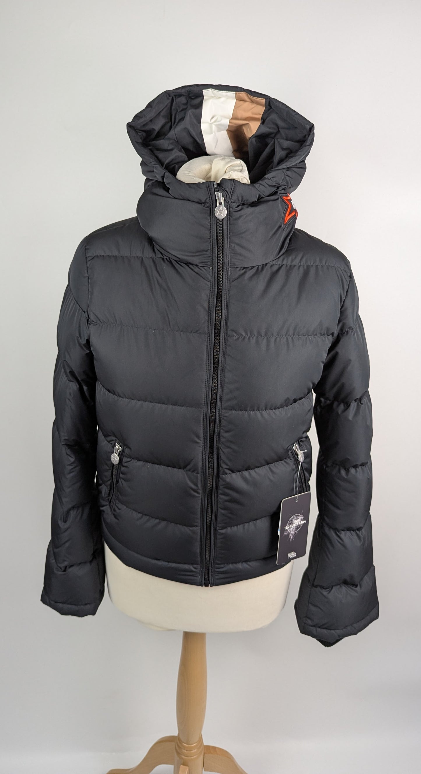 Boss X Perfect Moment Women's Weather-Resistant Insulated Ski Jacket - Black